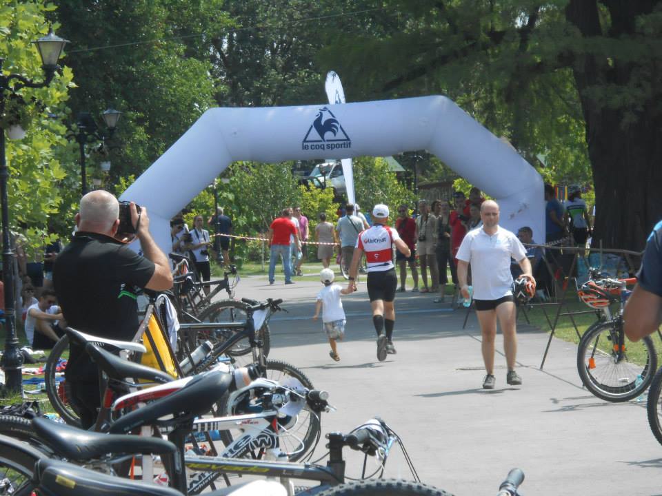 1002756_10200967599407738_884096438_n