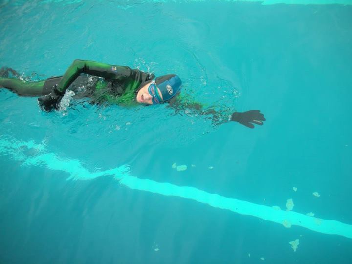 1469981_568023679932980_1112928596_n